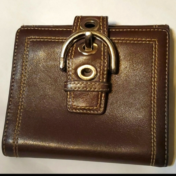 Coach Ladies Leather Wallet